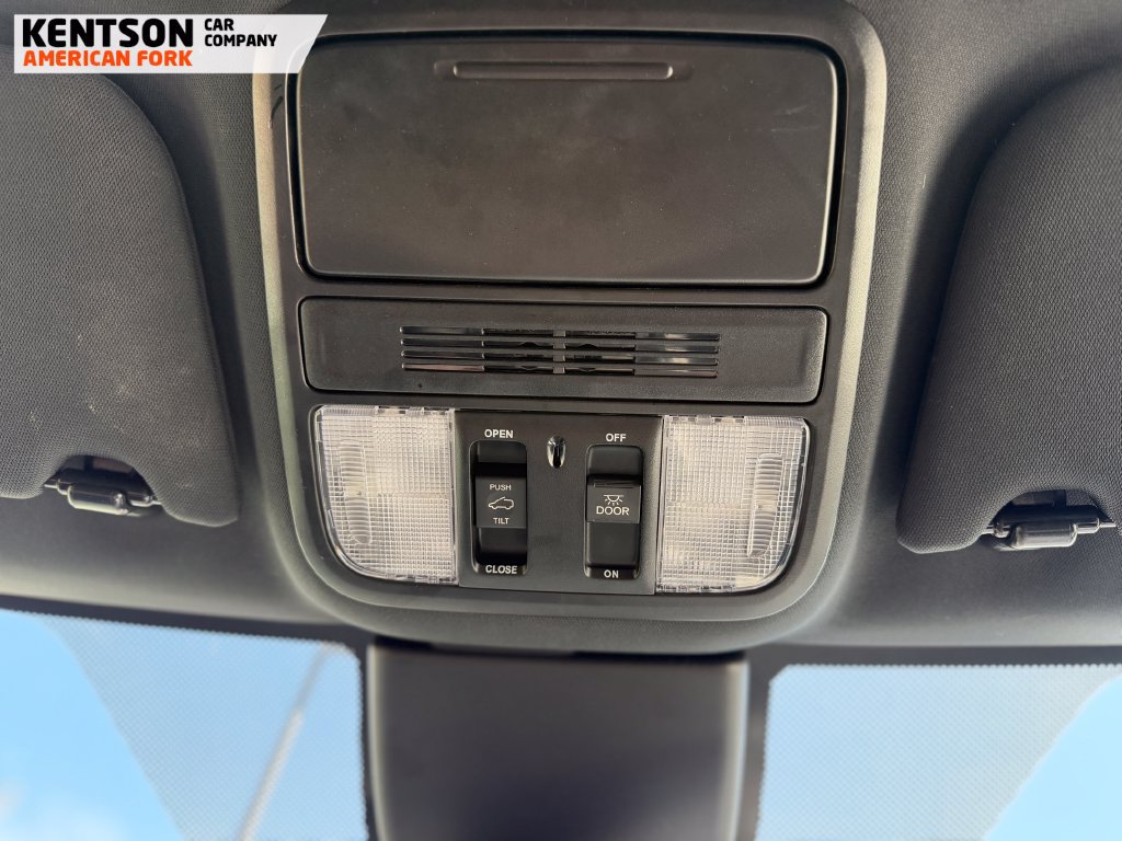 Used 2023 Honda Odyssey Sport image 28
