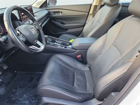 Used 2023 Honda Accord Touring image 34