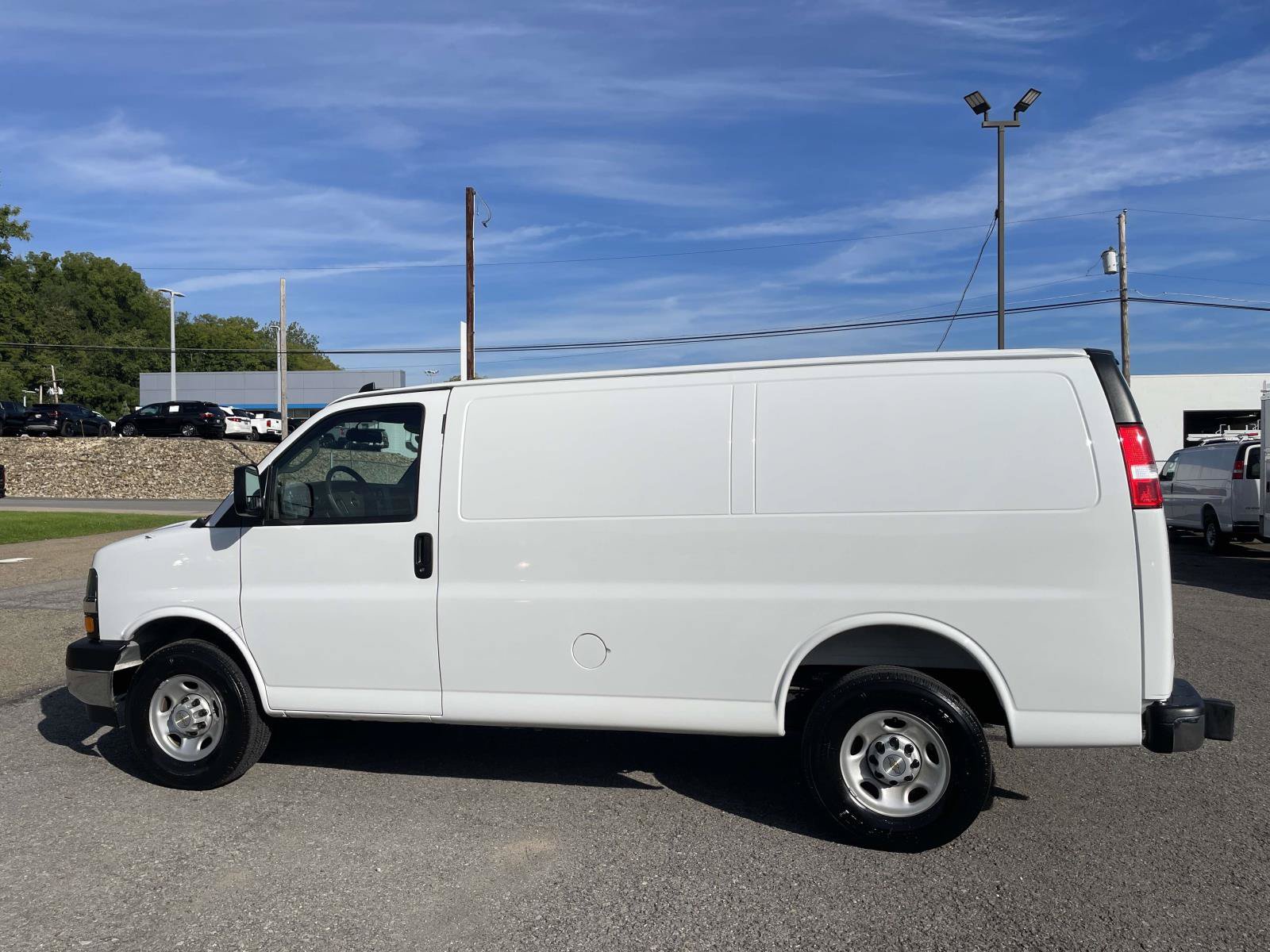Certified 2025 Chevrolet Express 2500 w/ Driver Convenience Package RWD image 6