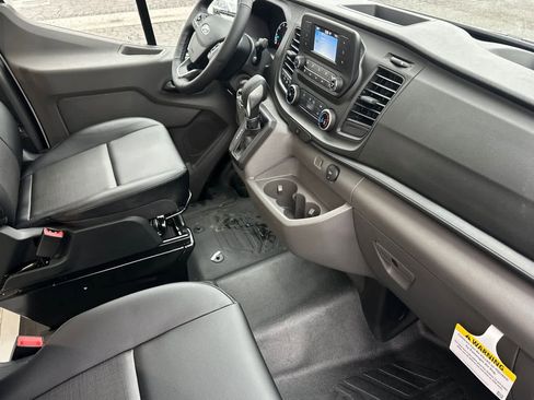 New 2025 Ford Transit 250 Low Roof AWD image 17