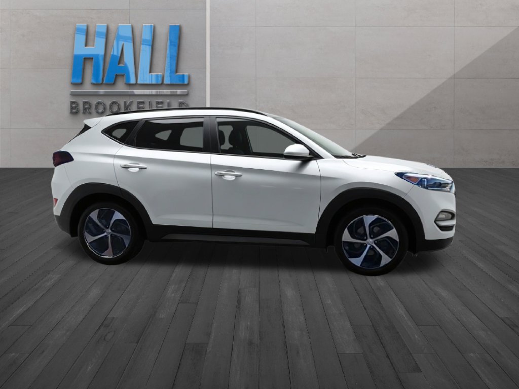 Used 2016 Hyundai Tucson Limited w/ Option Group 03 AWD/4WD image 7