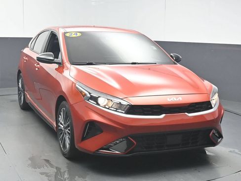 Used 2024 Kia Forte GT-Line FWD image 2