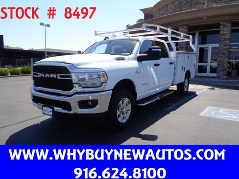 Used 2024 RAM 3500 Big Horn AWD/4WD image 1