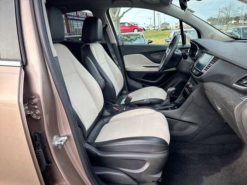 Used 2019 Buick Encore Sport Touring image 15