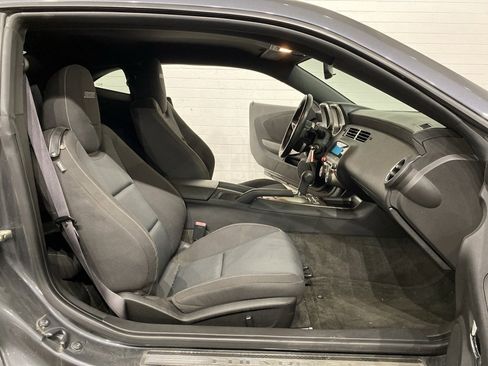 Used 2010 Chevrolet Camaro SS w/ RS Package image 11