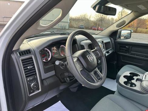 Certified 2019 RAM 1500 Express image 17