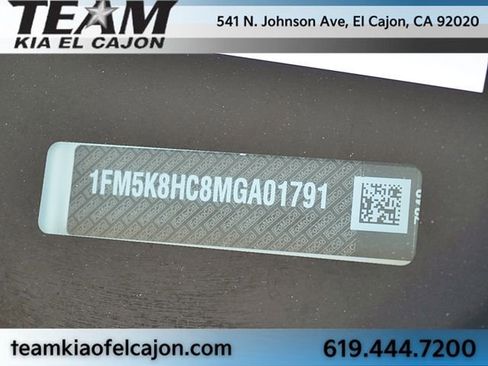 Used 2021 Ford Explorer Platinum w/ Equipment Group 601A AWD/4WD image 37