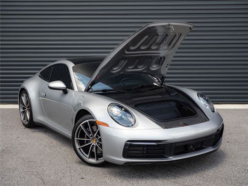 Certified 2020 Porsche 911 Carrera S RWD image 25
