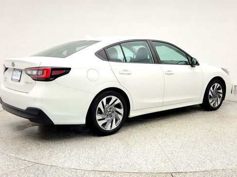Used 2023 Subaru Legacy Limited image 5