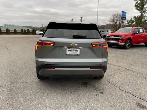 Used 2025 Chevrolet Equinox LT image 47