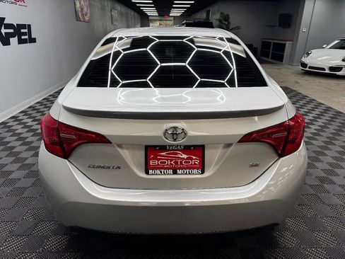 Used 2019 Toyota Corolla SE w/ Carpet Mat Package (TMS) FWD image 13