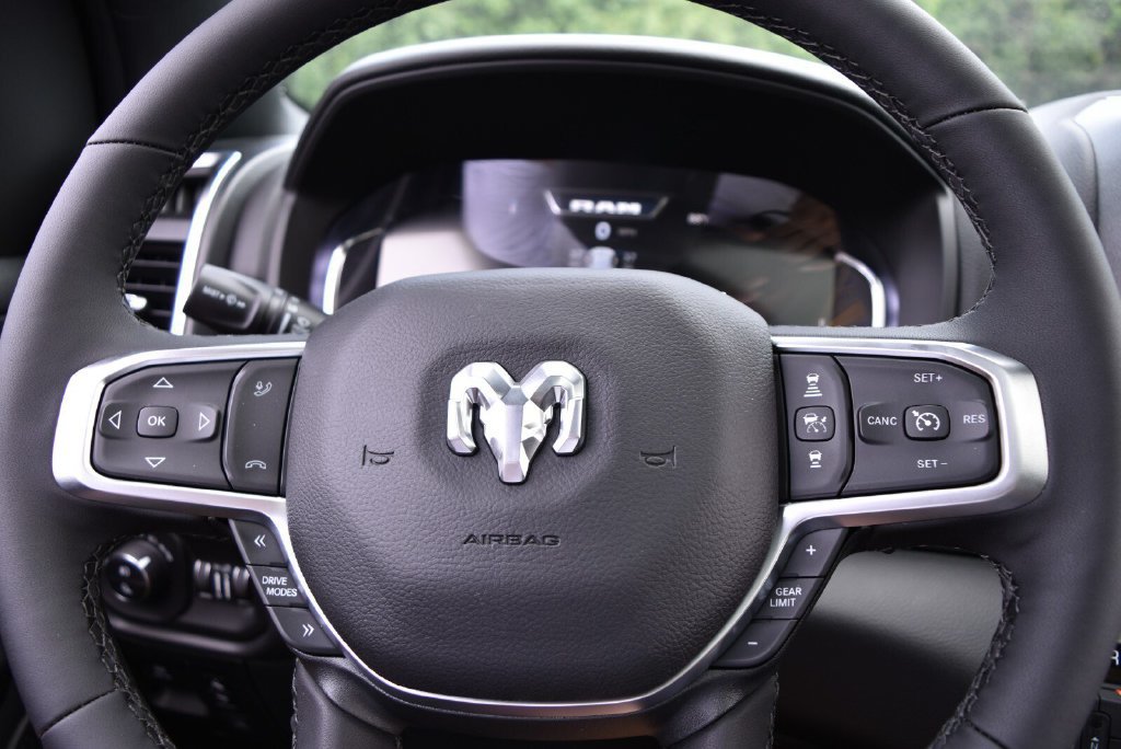 New 2026 RAM 1500 Big Horn AWD/4WD image 17