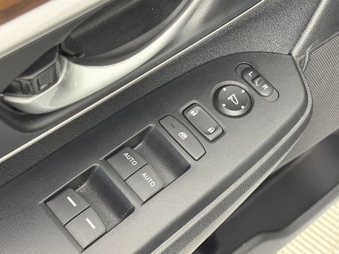 Used 2022 Honda CR-V EX image 24