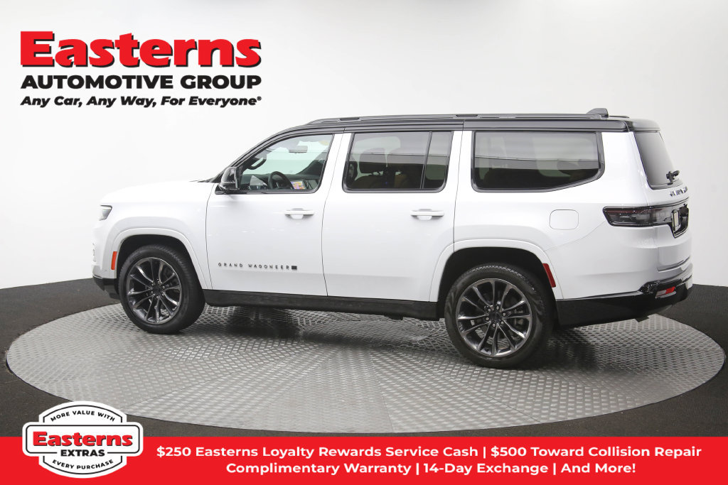 Used 2025 Jeep Grand Wagoneer Series III w/ Rear Seat Video Group 1 AWD/4WD image 68