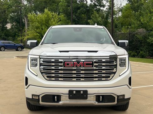 Used 2024 GMC Sierra 1500 Denali w/ Denali Reserve Package AWD/4WD image 2