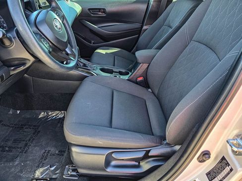 Used 2024 Toyota Corolla LE image 12