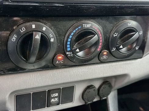 Used 2013 Toyota Tacoma 4x4 Double Cab w/ SR5 Pkg image 15