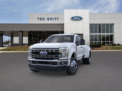 New 2026 Ford F450 XLT w/ FX4 Off-Road Package AWD/4WD image 3
