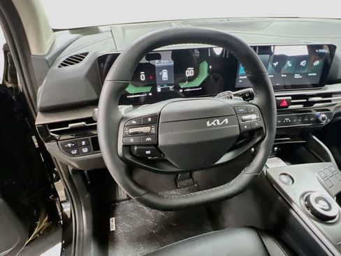 New 2027 Kia Sportage EX FWD image 11