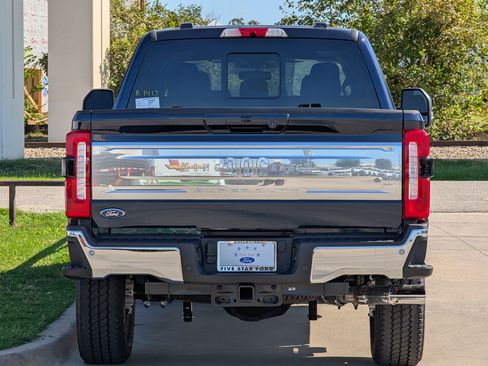 New 2025 Ford F250 King Ranch w/ Chrome Package image 5