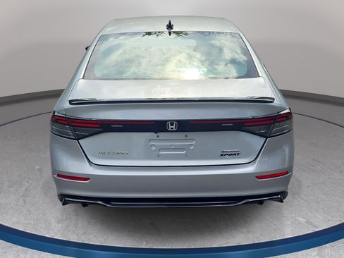 Used 2024 Honda Accord Sport image 6