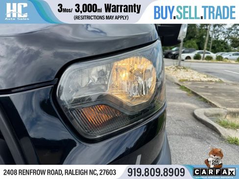 Used 2018 Ford Transit 250 148 Medium Roof RWD image 11