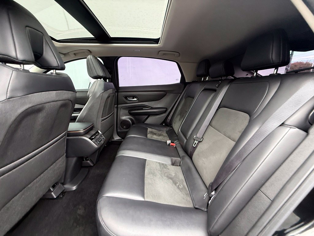 Certified 2023 Nissan Ariya FWD image 18