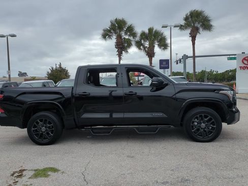 Used 2024 Toyota Tundra Platinum image 4