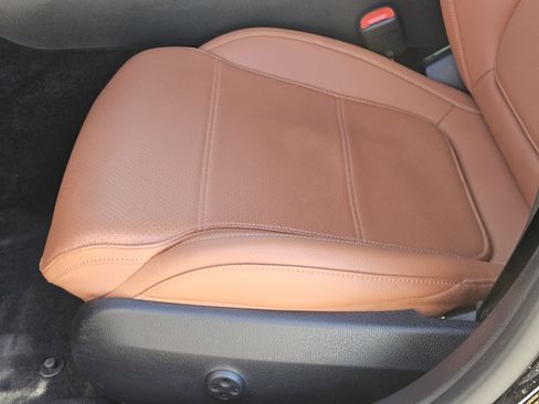 Certified 2023 Mercedes-Benz C 300 Sedan image 24