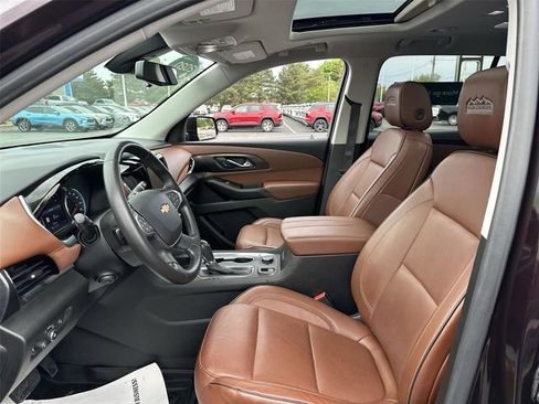 Used 2020 Chevrolet Traverse High Country w/ LPO, Floor Liner Package AWD/4WD image 20