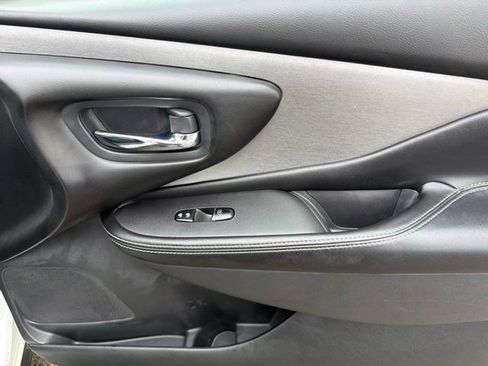 Used 2021 Nissan Murano SL AWD/4WD image 46