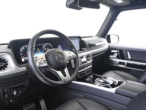 Used 2024 Mercedes-Benz G 550 image 4