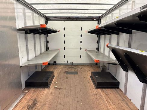 Used 2023 Chevrolet Express 4500 Extended w/ Power Convenience Package image 13