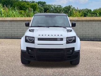 New 2026 Land Rover Defender 110 X-Dynamic SE AWD/4WD video 2