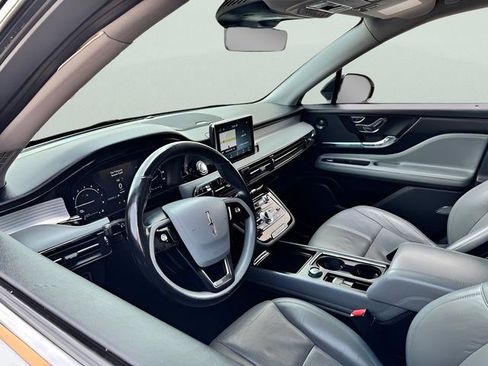 Used 2020 Lincoln Corsair Reserve w/ Appearance Package FWD image 22