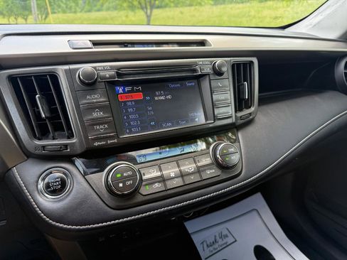 Used 2013 Toyota RAV4 Limited AWD/4WD image 7