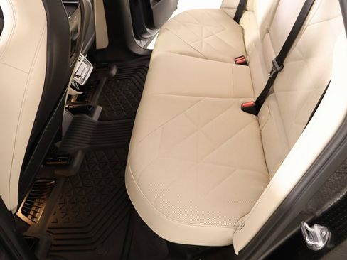 Used 2024 BMW iX xDrive50 w/ Sport Package image 13