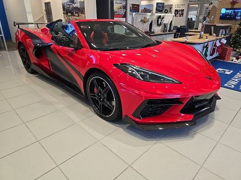 Used 2020 Chevrolet Corvette Stingray Premium Conv w/ 3LT Preferred Equipment Group image 7