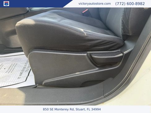 Used 2009 Nissan Rogue S AWD/4WD image 15