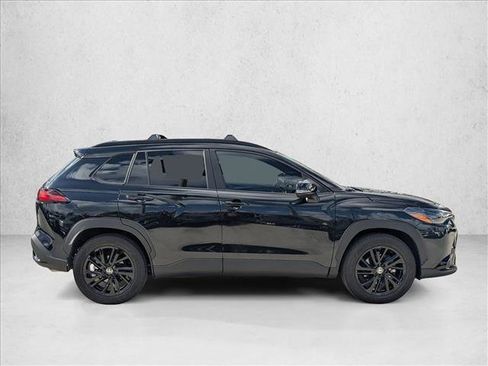 Used 2025 Toyota Corolla Cross AWD Hybrid image 4