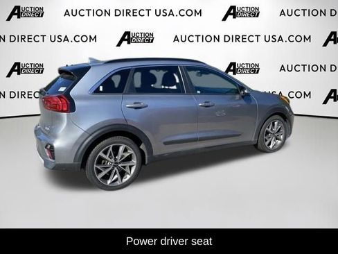 Used 2022 Kia Niro Touring Special Edition FWD image 6