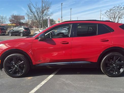 Certified 2025 Buick Envision Sport Touring image 4