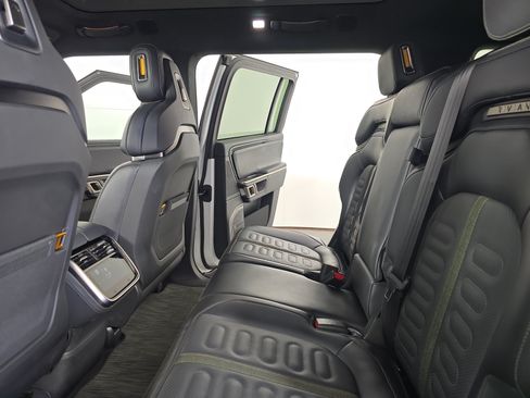 Used 2024 Rivian R1S Adventure AWD/4WD image 20