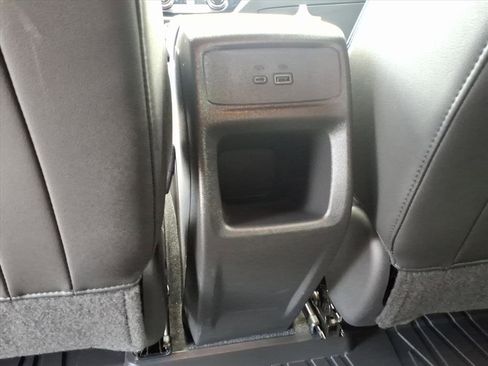 Used 2025 Buick Envista Sport Touring FWD image 27