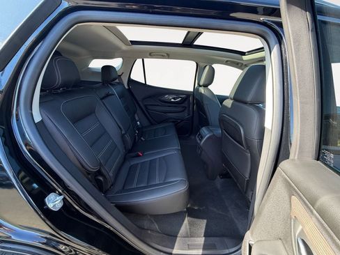 Used 2023 GMC Terrain Denali w/ Denali Premium Package AWD/4WD image 23