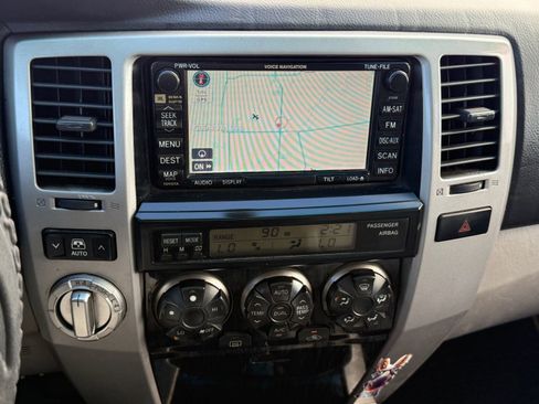 Used 2006 Toyota 4Runner Limited image 24