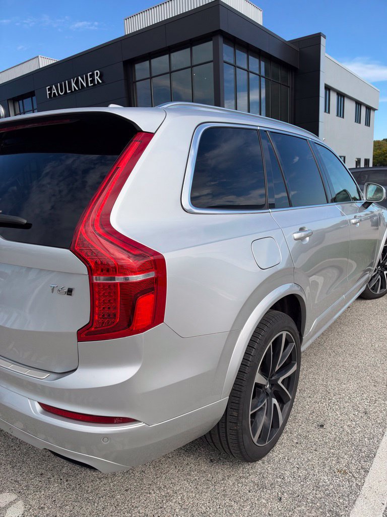 Used 2021 Volvo XC90 T6 Momentum w/ Climate Package AWD/4WD image 5