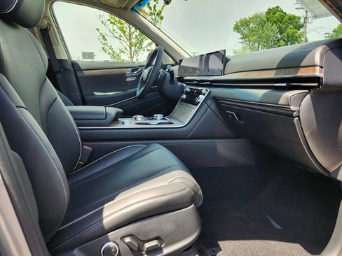 New 2026 Genesis GV80 2.5T Prestige AWD/4WD image 10