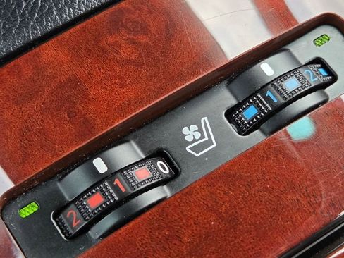 Used 2011 Lexus HS 250h Premium FWD image 11