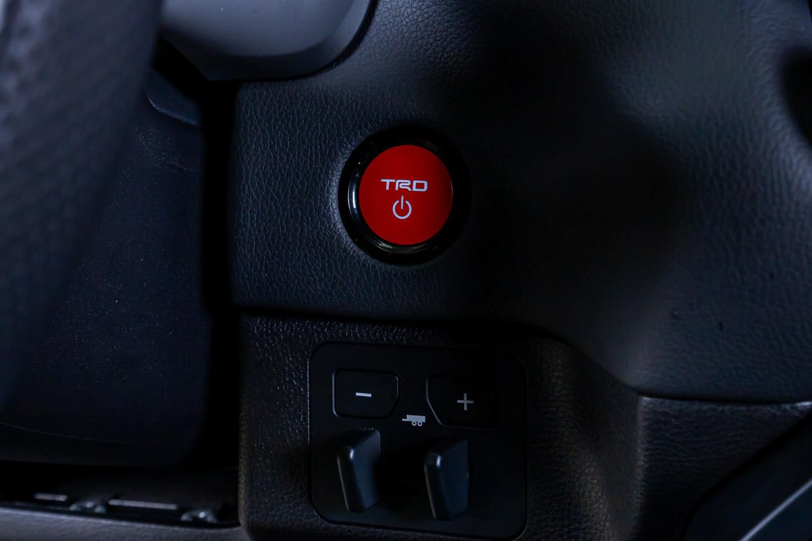 Used 2026 Toyota Sequoia TRD Pro AWD/4WD image 23